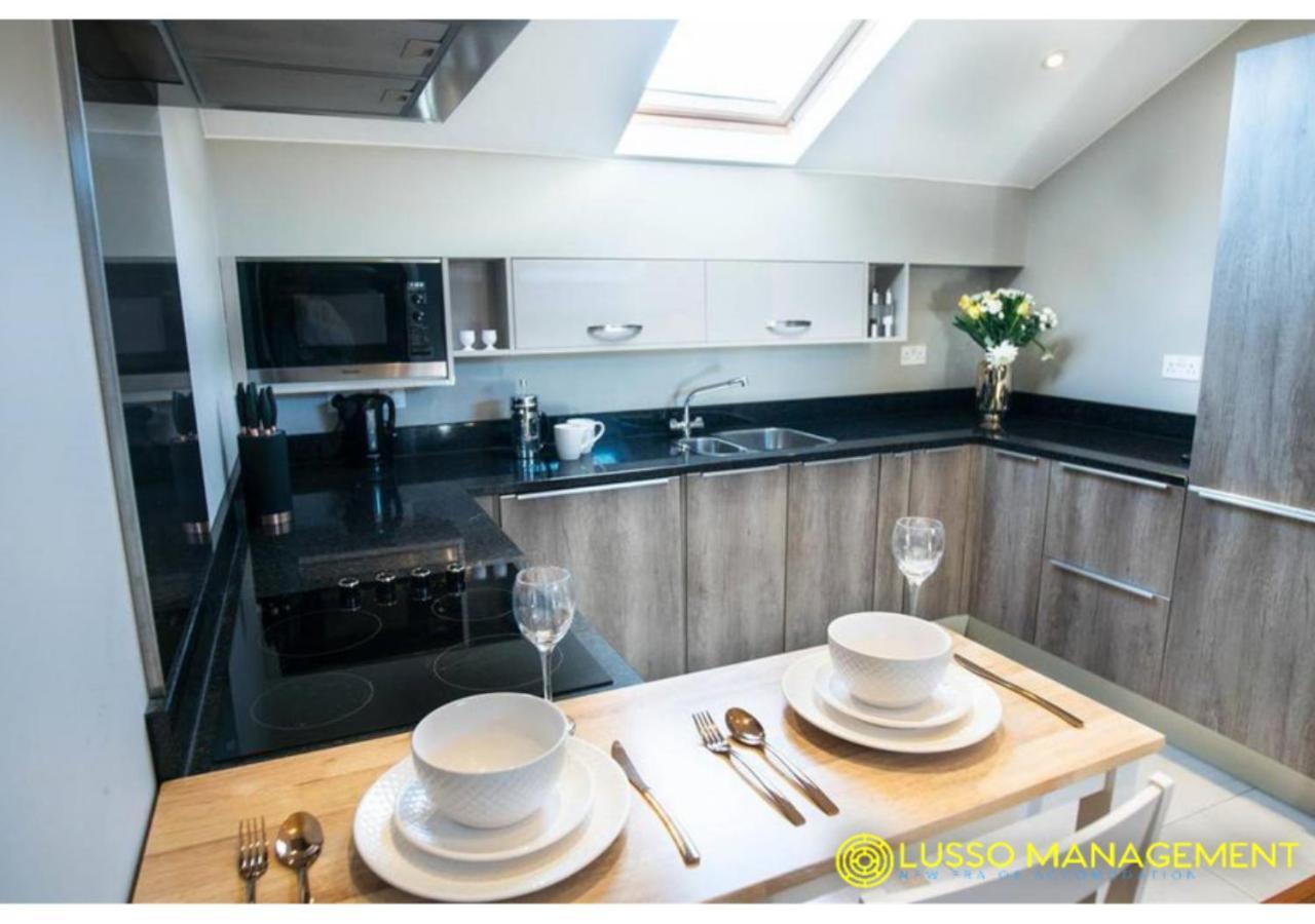 Stunning Apartments In Converted Chapel Sheffield Luaran gambar