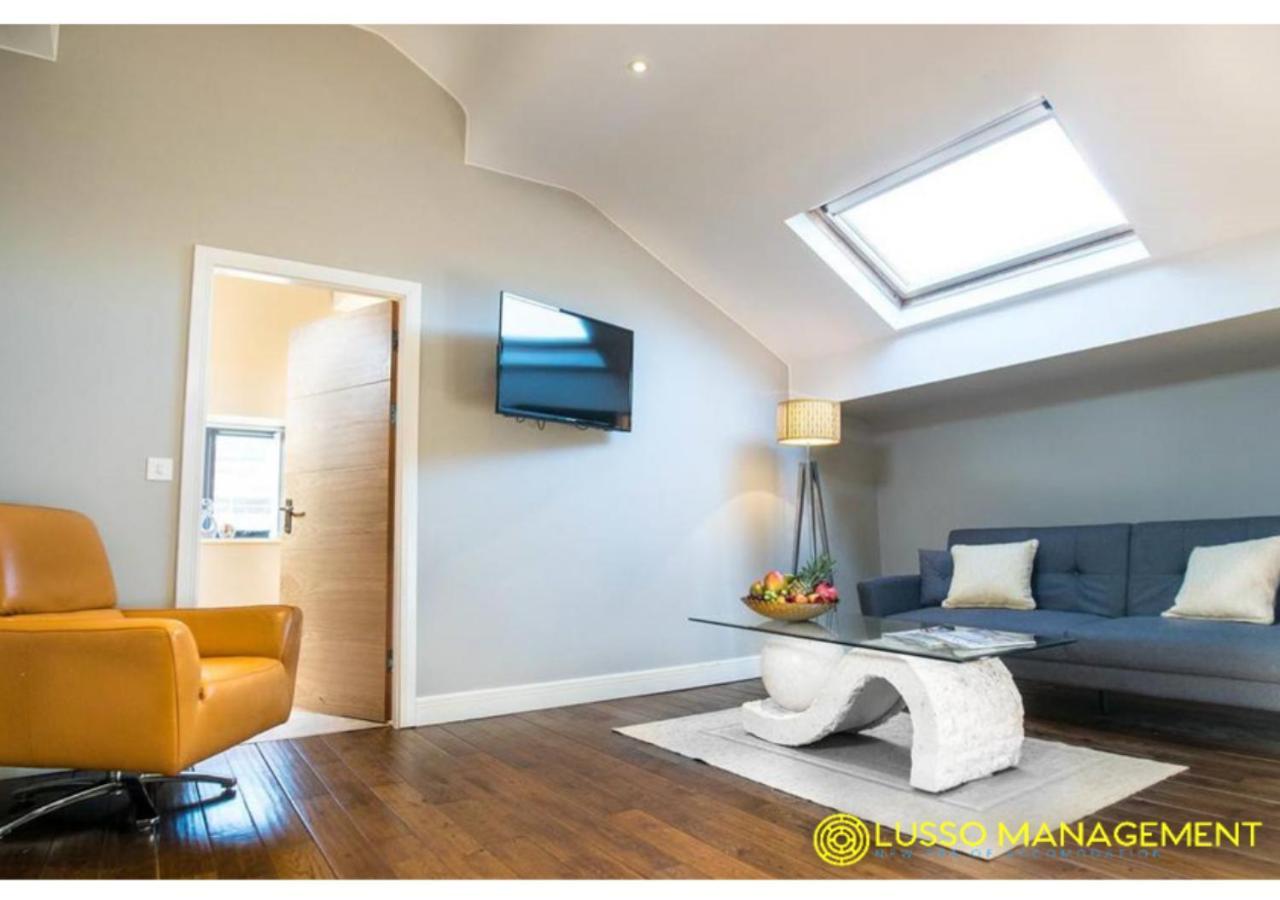 Stunning Apartments In Converted Chapel Sheffield Luaran gambar